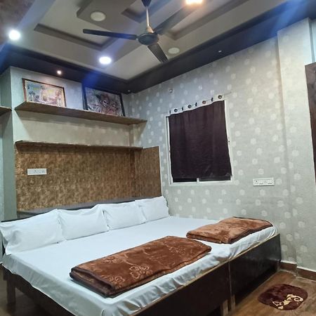 Mangaldeep Guest House Ujjain Bagian luar foto